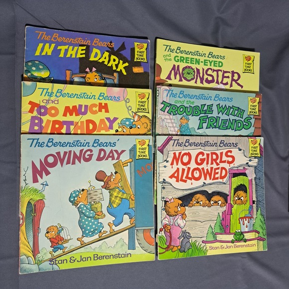 Berenstein Bears Lot of 18 Paperback Kids Books  Bad Habit No Girls Allowed Etc - Picture 3 of 5
